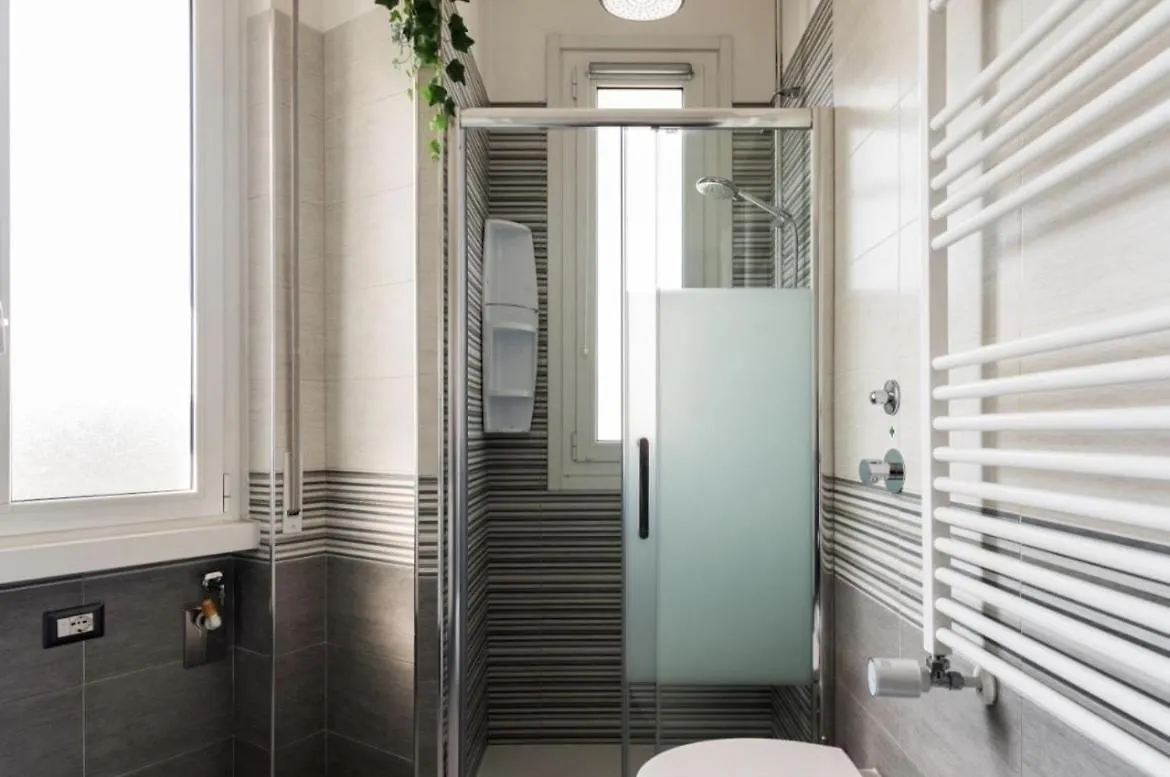 Luxury Apartment In Prada District Near Mm Brenta & Milan Center - Ideal For Business Profiles