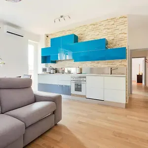 Appartamento Maya, Milano