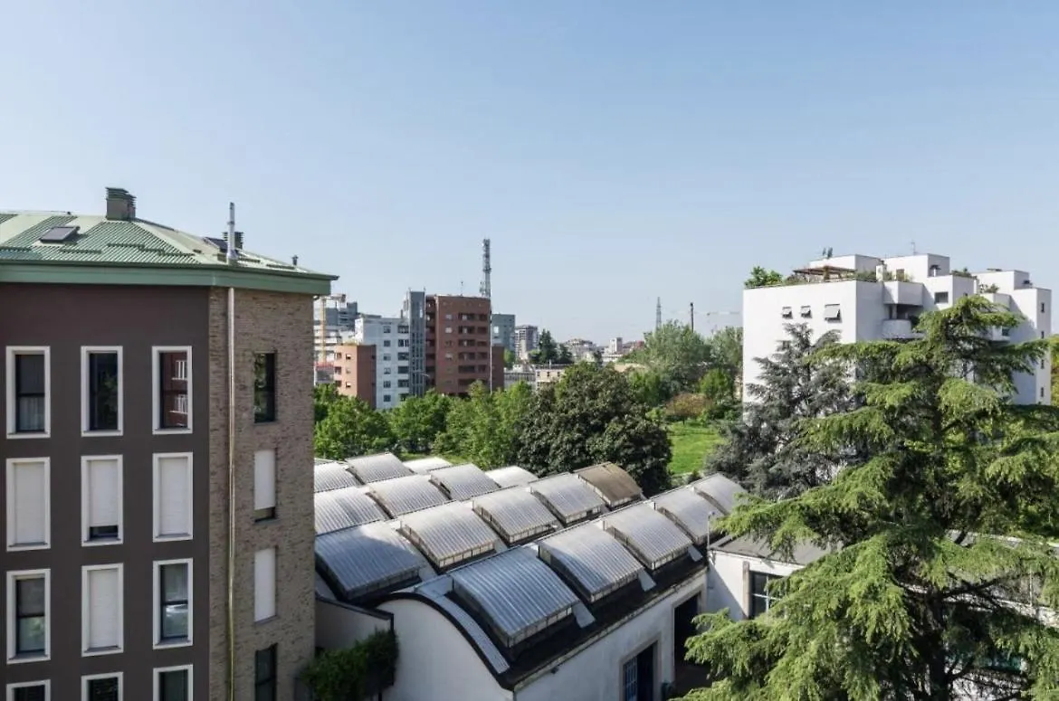Luxury Apartment In Prada District Near Mm Brenta & Milan Center - Ideal For Business Profiles